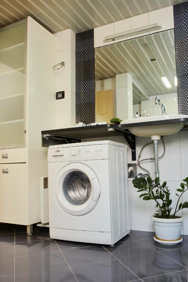 Diamond Butterfly Apartment Skopie Exterior foto